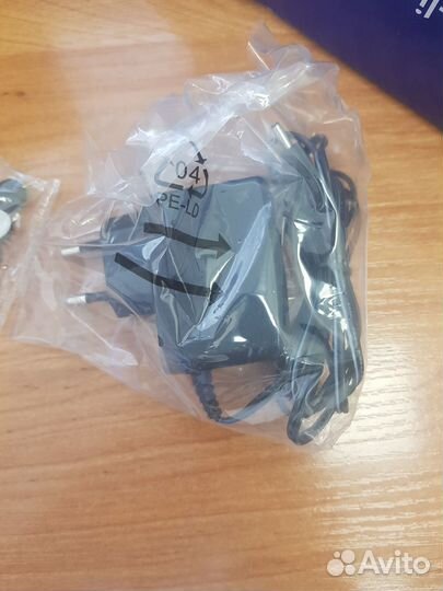 Свич Комутатор TP-link TL-SG105 свитч