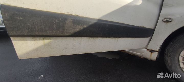 Дверь передняя правая Peugeot Partner 1