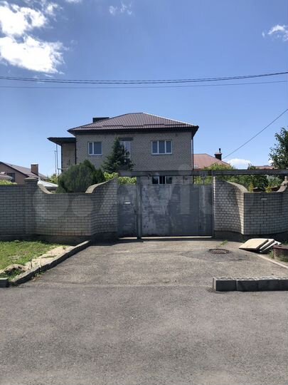 Дом 311 м² на участке 8 сот.