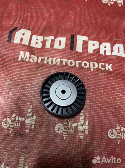 Volkswagen transporter Ролик обводной