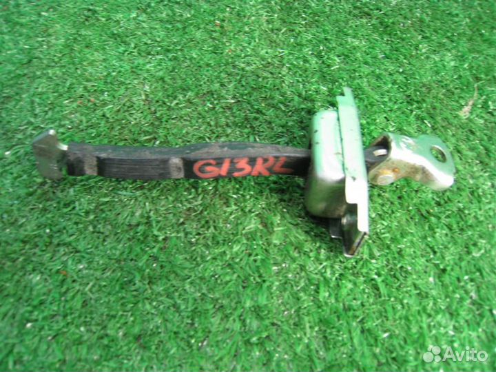 Ограничитель двери задней левой Toyota Yaris P13