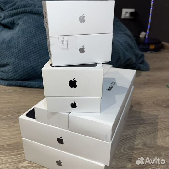 Коробки Apple