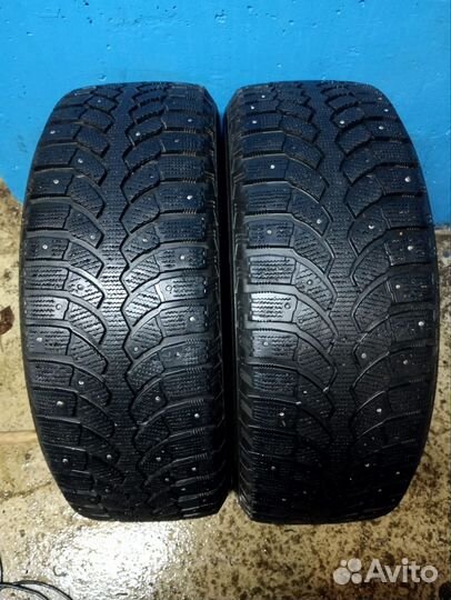 Bridgestone Blizzak Spike-01 225/60 R17 103T