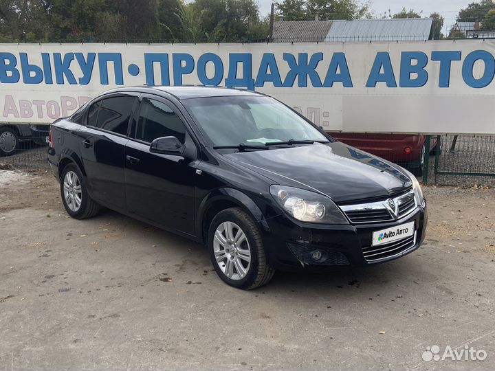 Opel Astra 1.6 МТ, 2011, 182 000 км