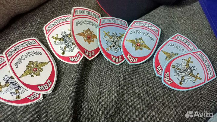 Галстук и фурнитура разная для полиции