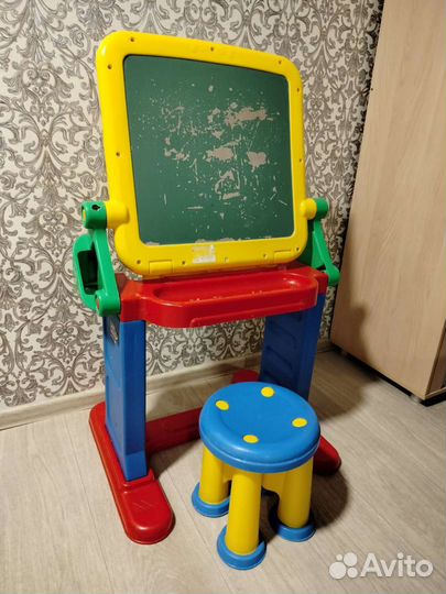 Детский стол и стул