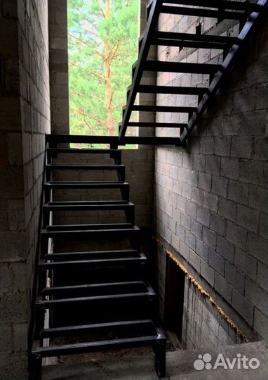 Металлоконструкции для лестниц
