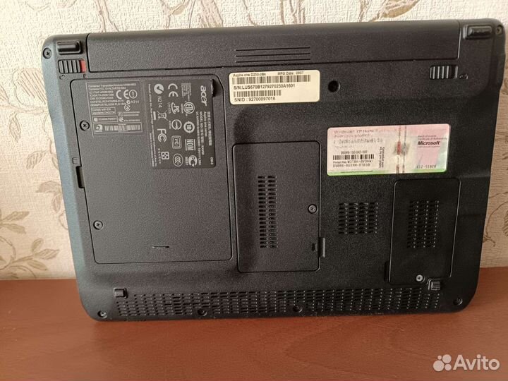 Нетбук acer aspire one