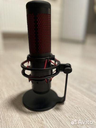 Микрофон HyperX QuadCast