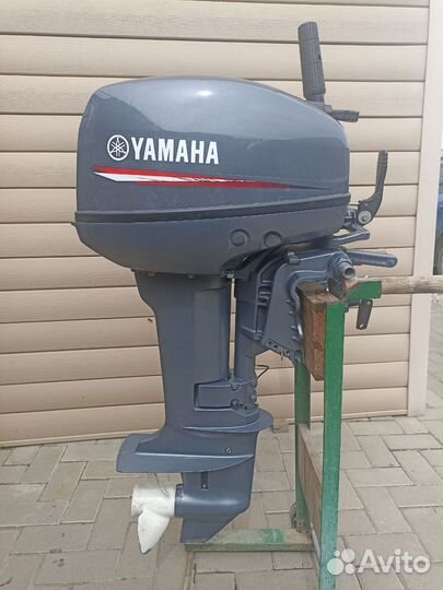 Лодочный мотор Yamaha 2