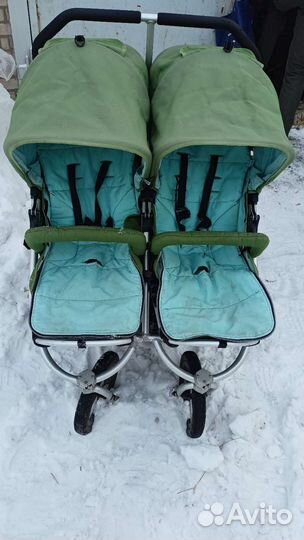 Коляска для двойни Bumbleride