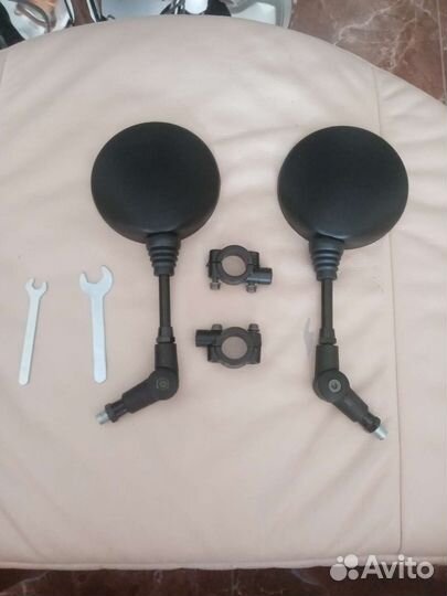 Мотоциклетное зеркало