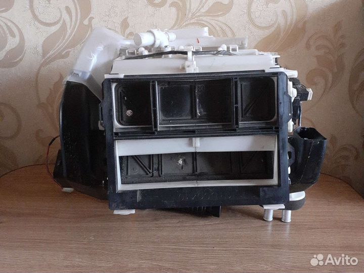 Печь отопителя лансер9