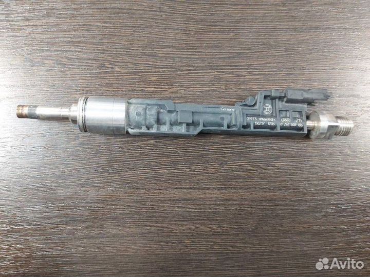 Форсунка топливная Bmw X5 50Ix F15 N63N 4.4 2013