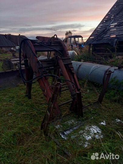 Фронтальный погрузчик