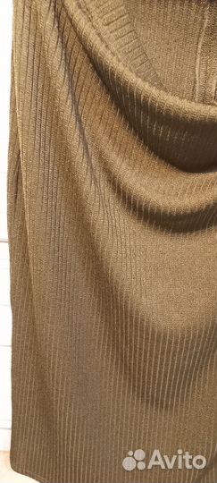 Костюм женский,цвет болотный,52размер