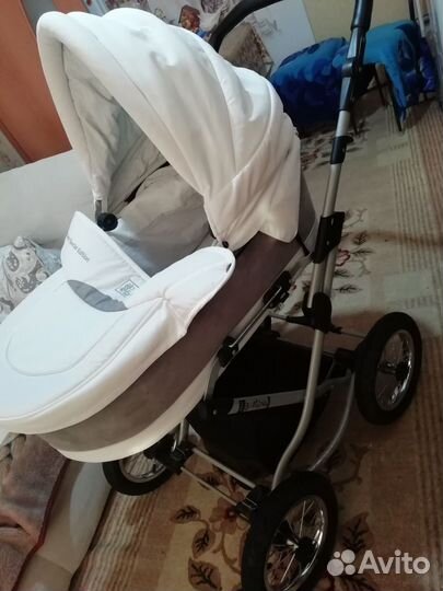 Детская коляска с переноской