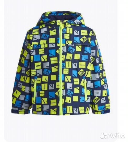 Куртка демисезон на мальчика 116-122 р