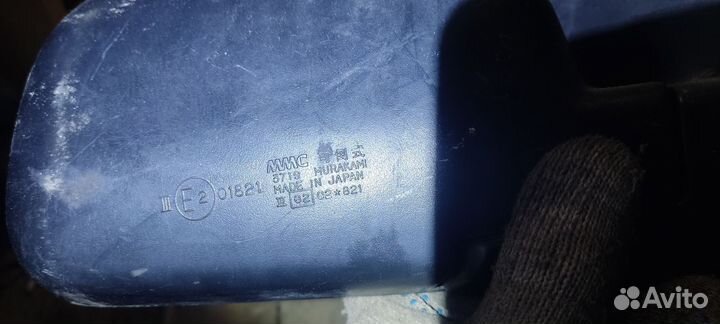 Зеркало правое Mitsubichi Space Wagon