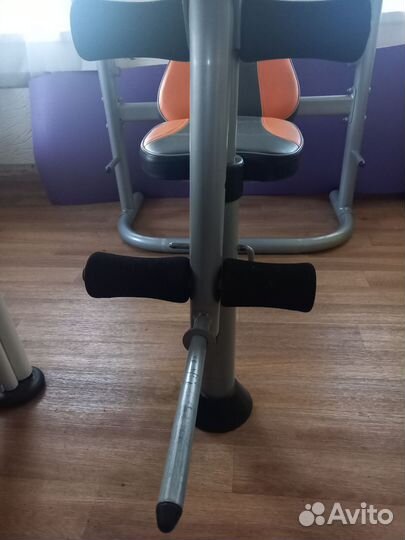 Скамья для жима со стойками