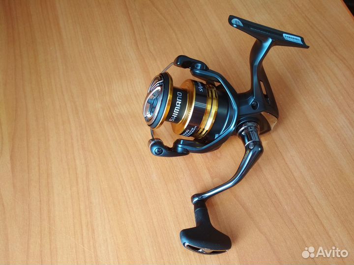 Катушки Shimano (новые)