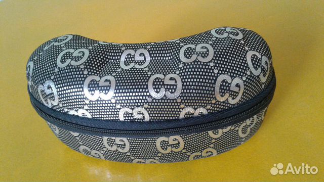 Футляры для солнцезащитных очков