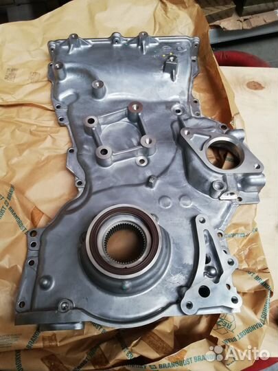 Крышка двигателя Mitsubishi 4N15 L200 Pajero Sport