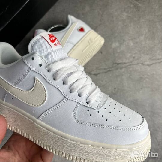 Кроссовки Nike Air Force 1 Valentine's Day (36-40)