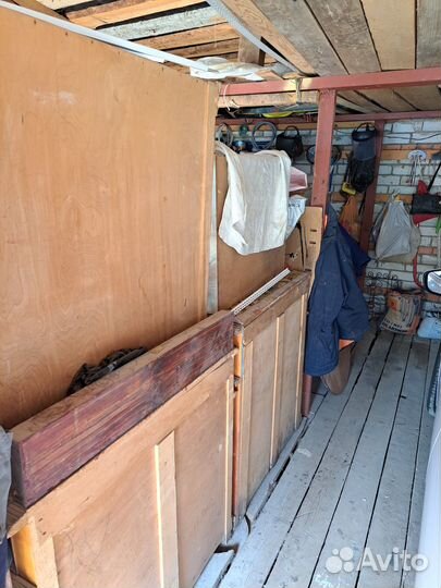 Шкаф сервант