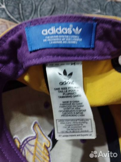 Кепка снепбек lakers adidas NBA