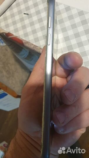 Samsung Galaxy S7, 4/32 ГБ