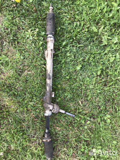 Рулевая рейка (ниссан кашкай 1)