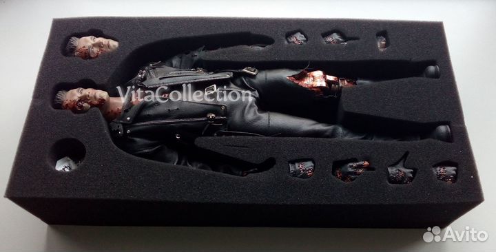 Terminator 2: Judgment Day T-800 DX13 (Hot Toys)