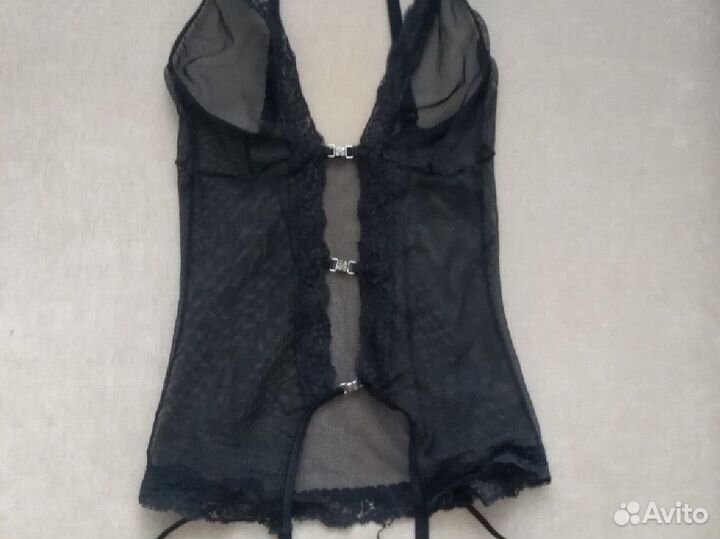 Боди с подвязками