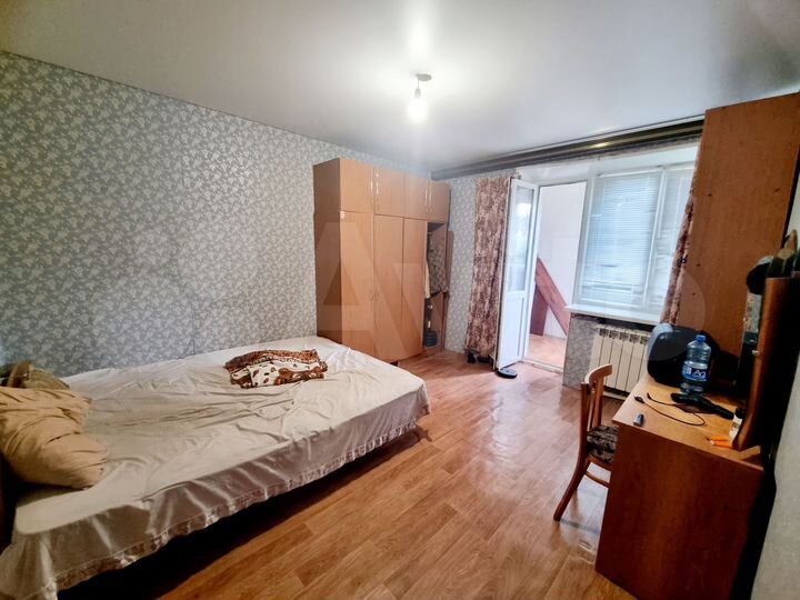 3-к. квартира, 60 м², 3/9 эт.