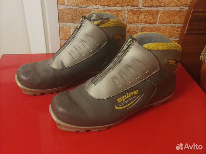 Ботинки мужские лыжные NNN