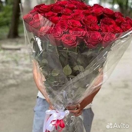 Метровые розы Доставка цветов