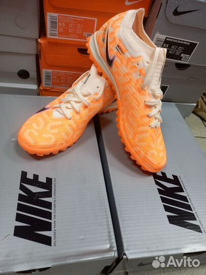 Футбольные шиповки nike AIR zoom