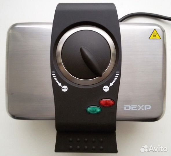 Вафельница Dexp WM-1001