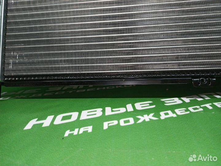 Радиатор охлаждения Лада Granta 2190