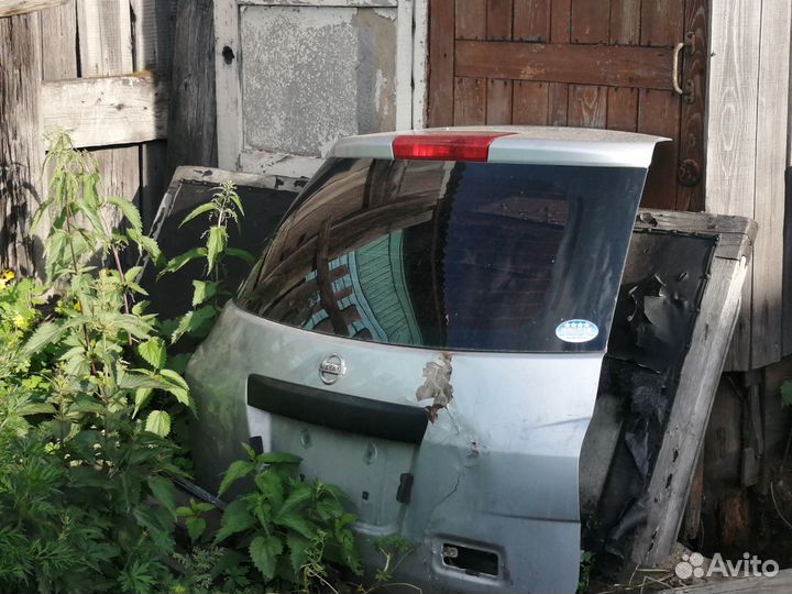 Дверь багажника (стекло) Nissan AD я12