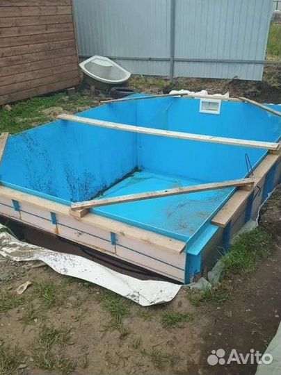 Пластиковый бассейн