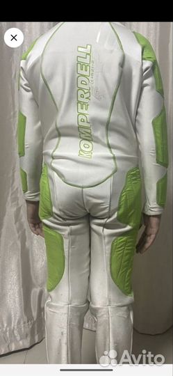 Комбинезоны Спусковые горнолыжные