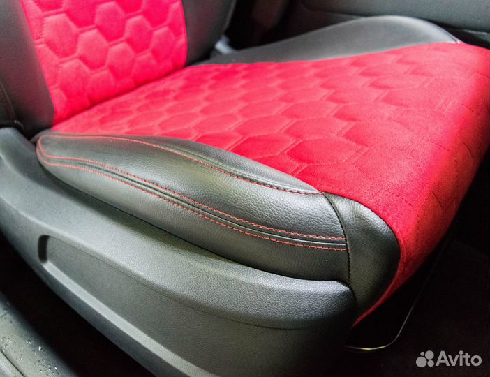 Премиум чехлы Sportage / Tucson (под перетяжку)