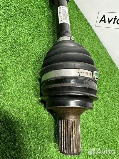 Привод передний правый Mercedes-Benz Glc-Class