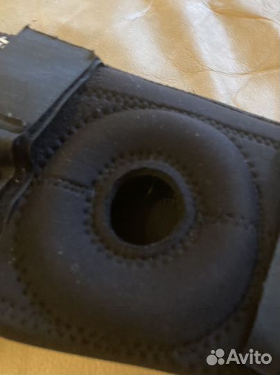 Бандаж-стабилизатор колена Mueller L