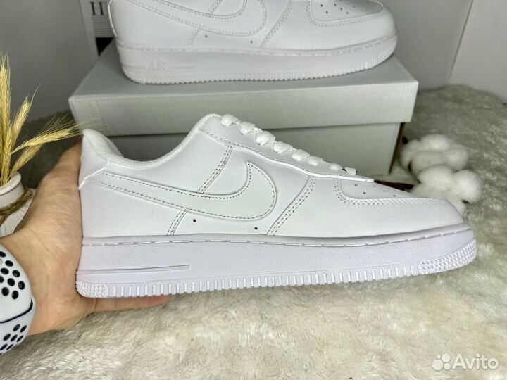 Nike Air Force 1 '07 