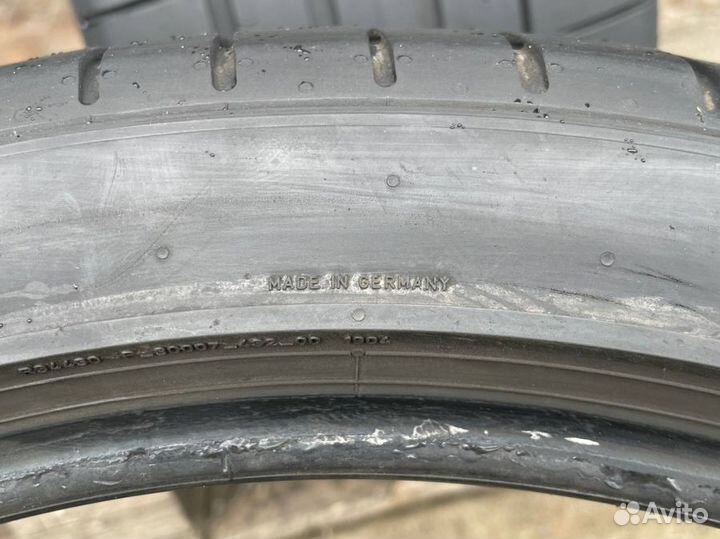 Pirelli P Zero 275/35 R20