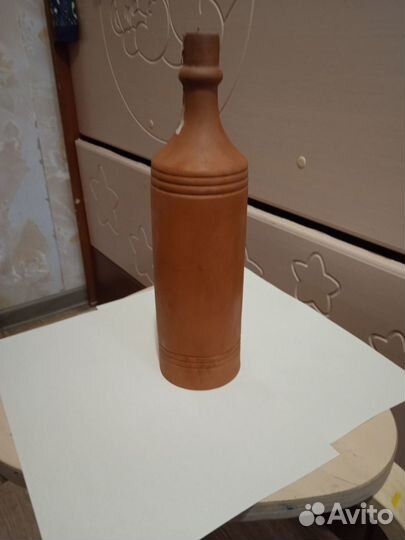 Бутылка глиняная и стеклянная