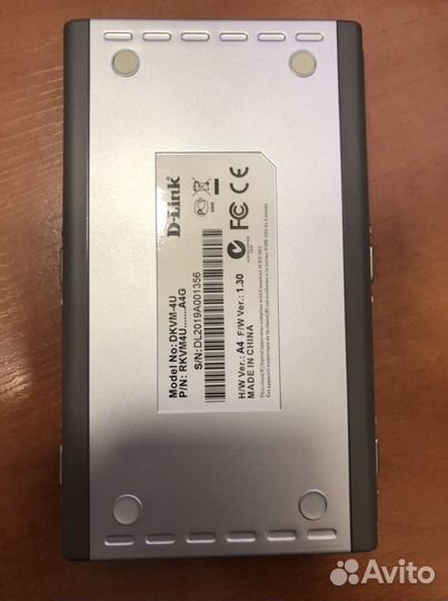 Переключатель(свич) D-Link dkvm-4U